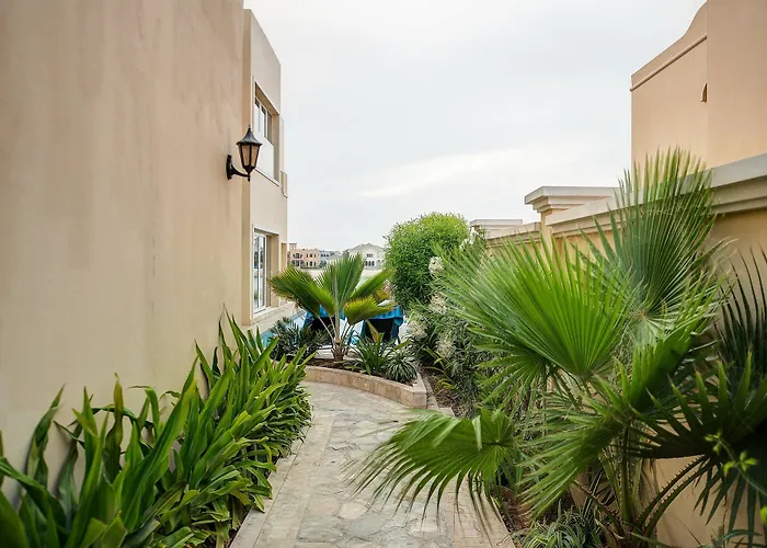 Dream Inn Dubai - Palm Villa Frond E