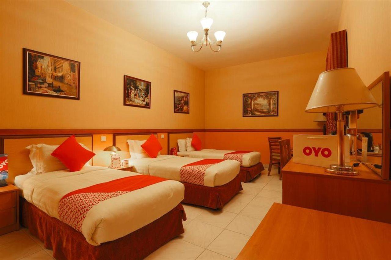 Hotel Oyo 297 California 3*