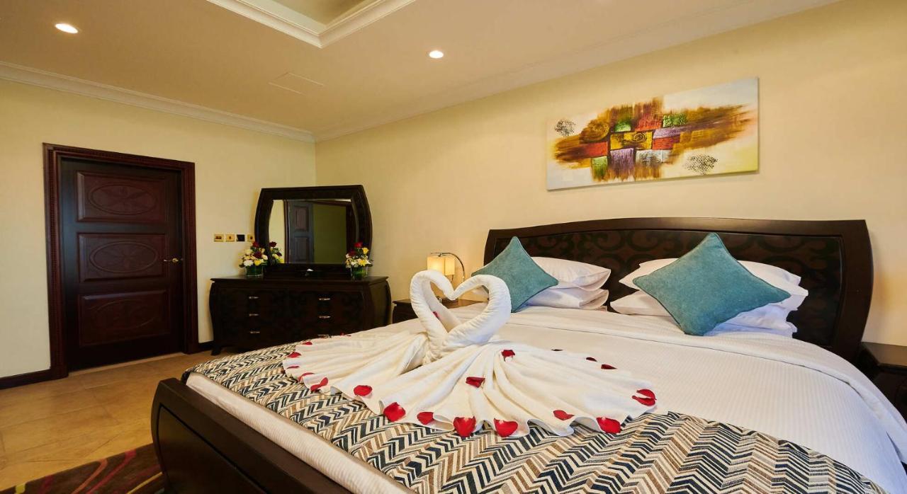 Rose Dream - 5 Bedrooms Palm On The Beach With Private Pool *