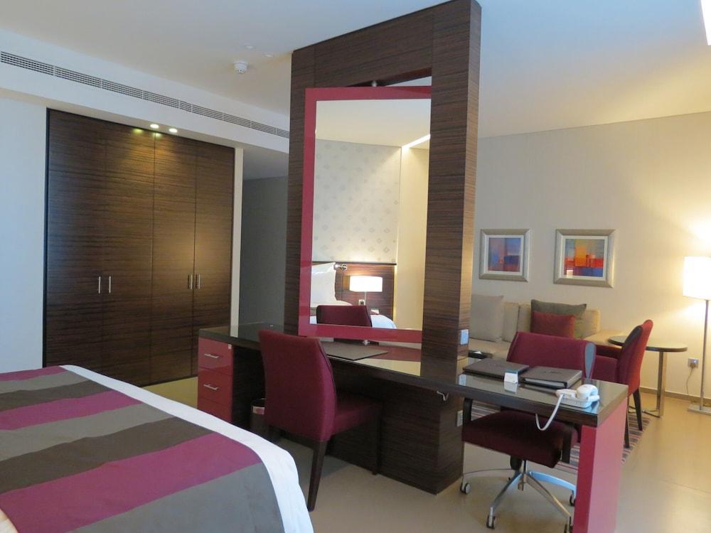 Cosmopolitan - Al Barsha