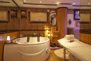 Broadway Otel 3*