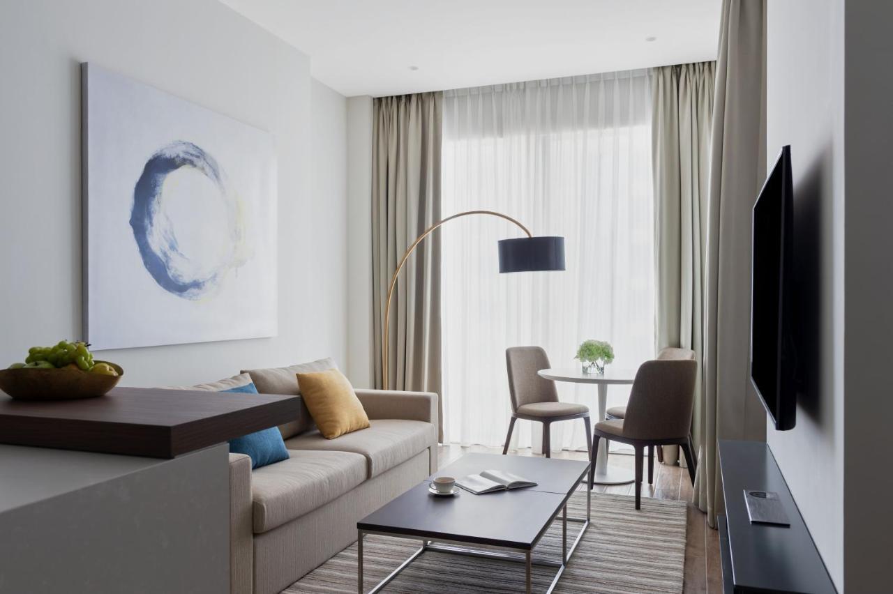 Jumeirah Living Marina Gate