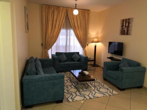 Boulevard City Suites