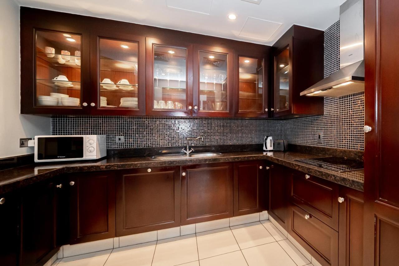 Higuests - Spacious Apt With Private Balcony In Old Town * Dubai