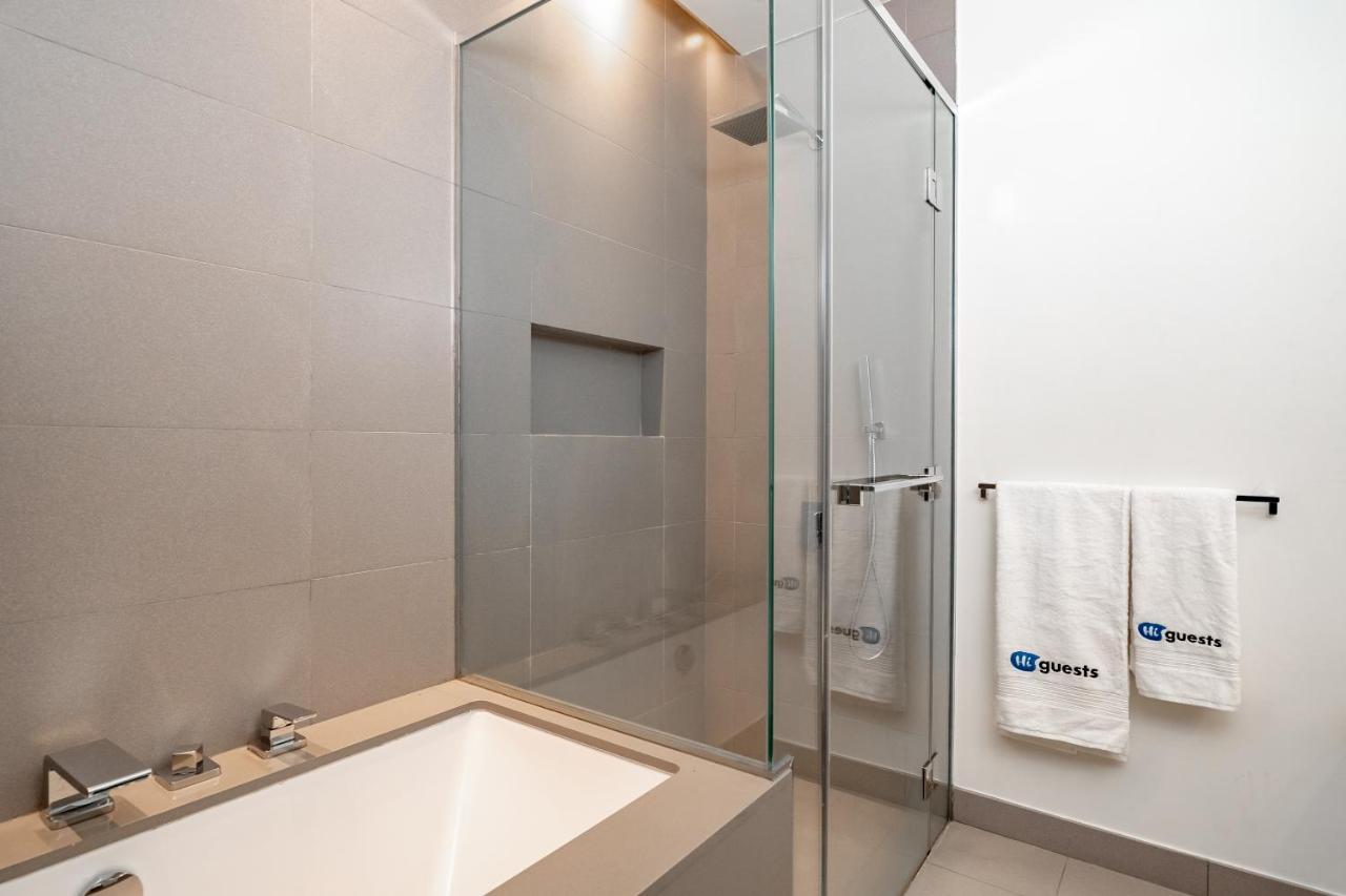 Apartment Higuests - Stunning Family Size Apt With Panoramic Views Dubai