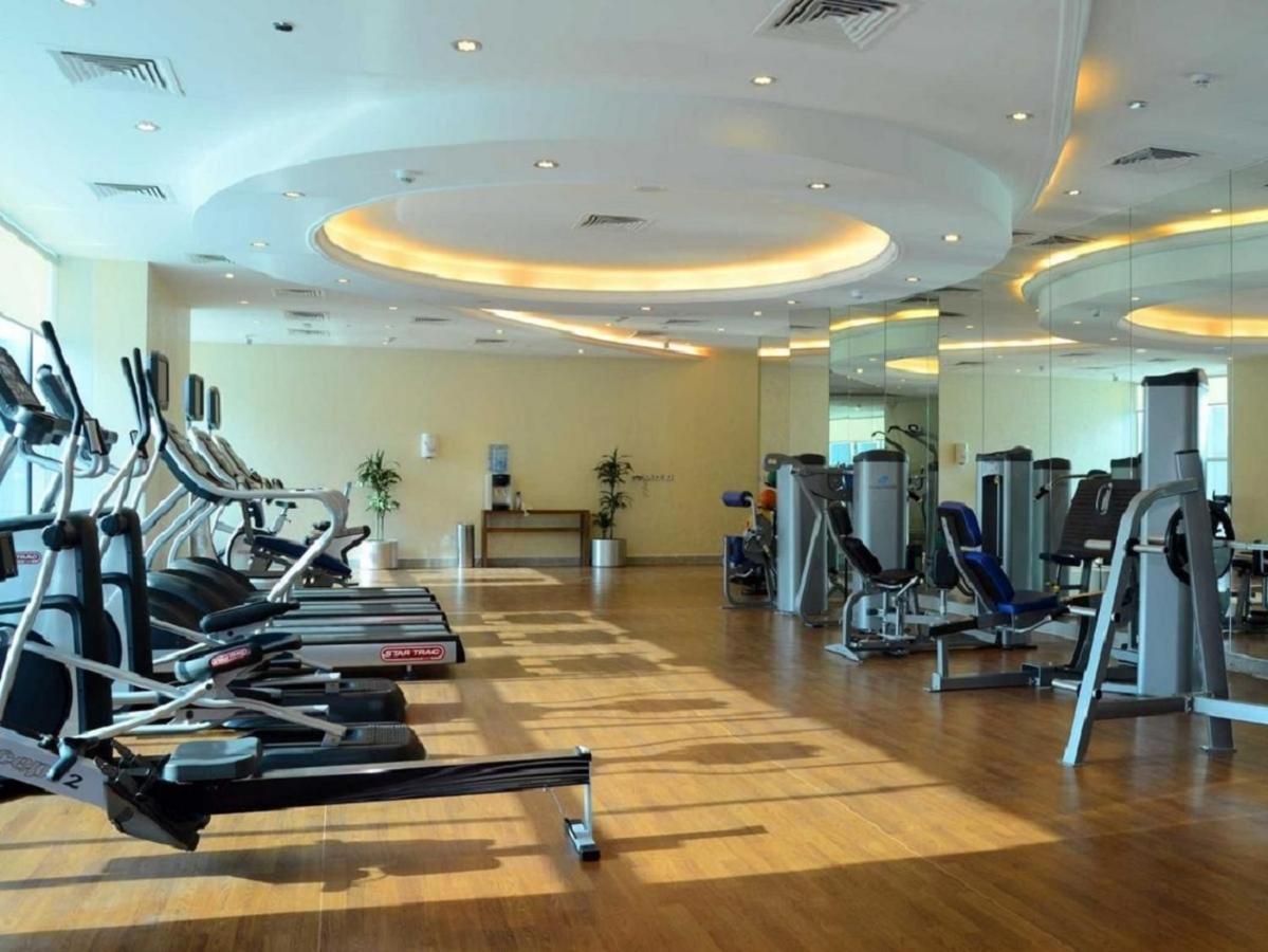 Higuests - Spacious 1br In Marina With Amazing Views Daire *