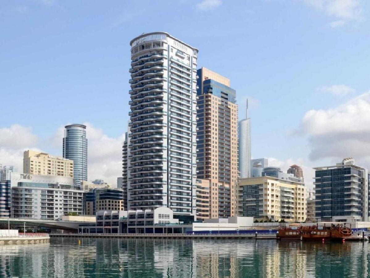 Higuests - Spacious 1br In Marina With Amazing Views Daire