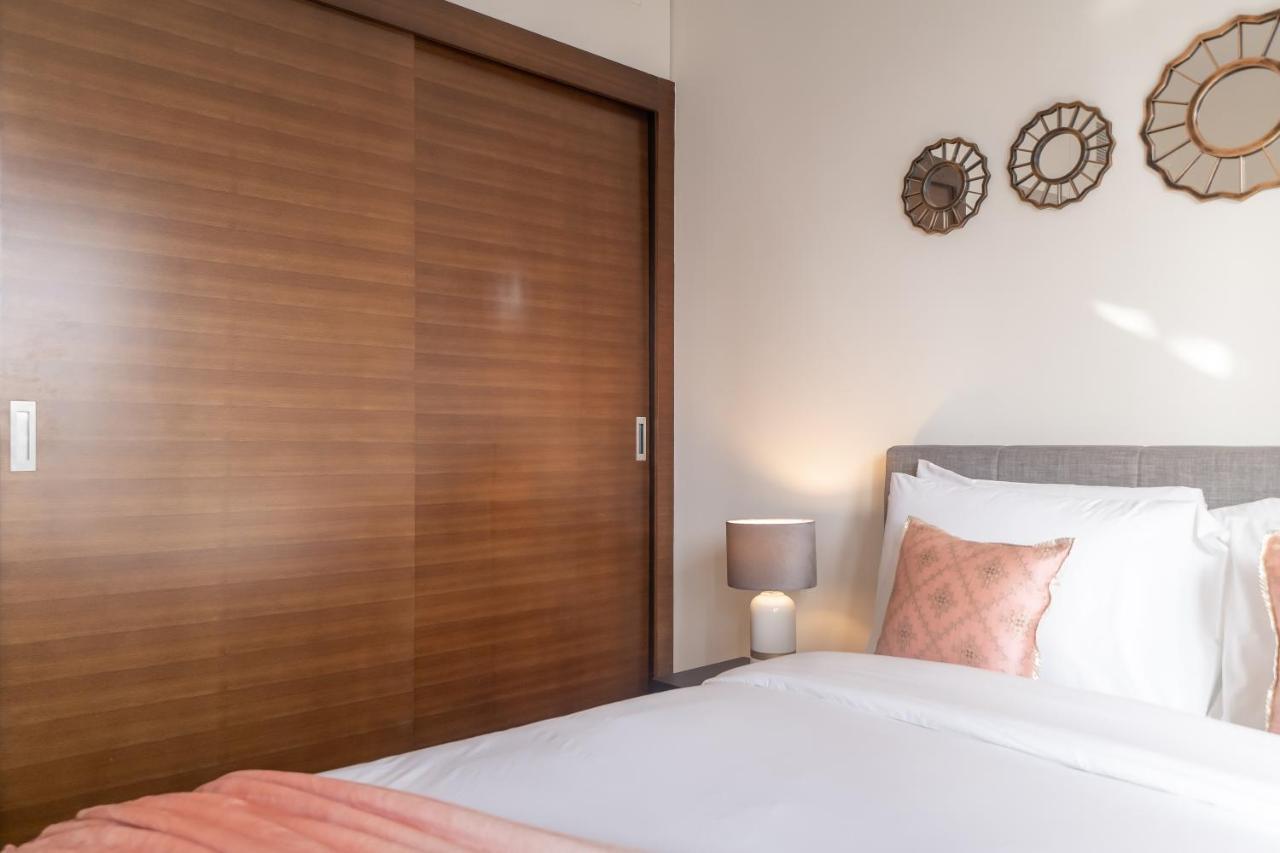Higuests - Spacious For 5 With Spectacular Marina Views Apartment Dubai