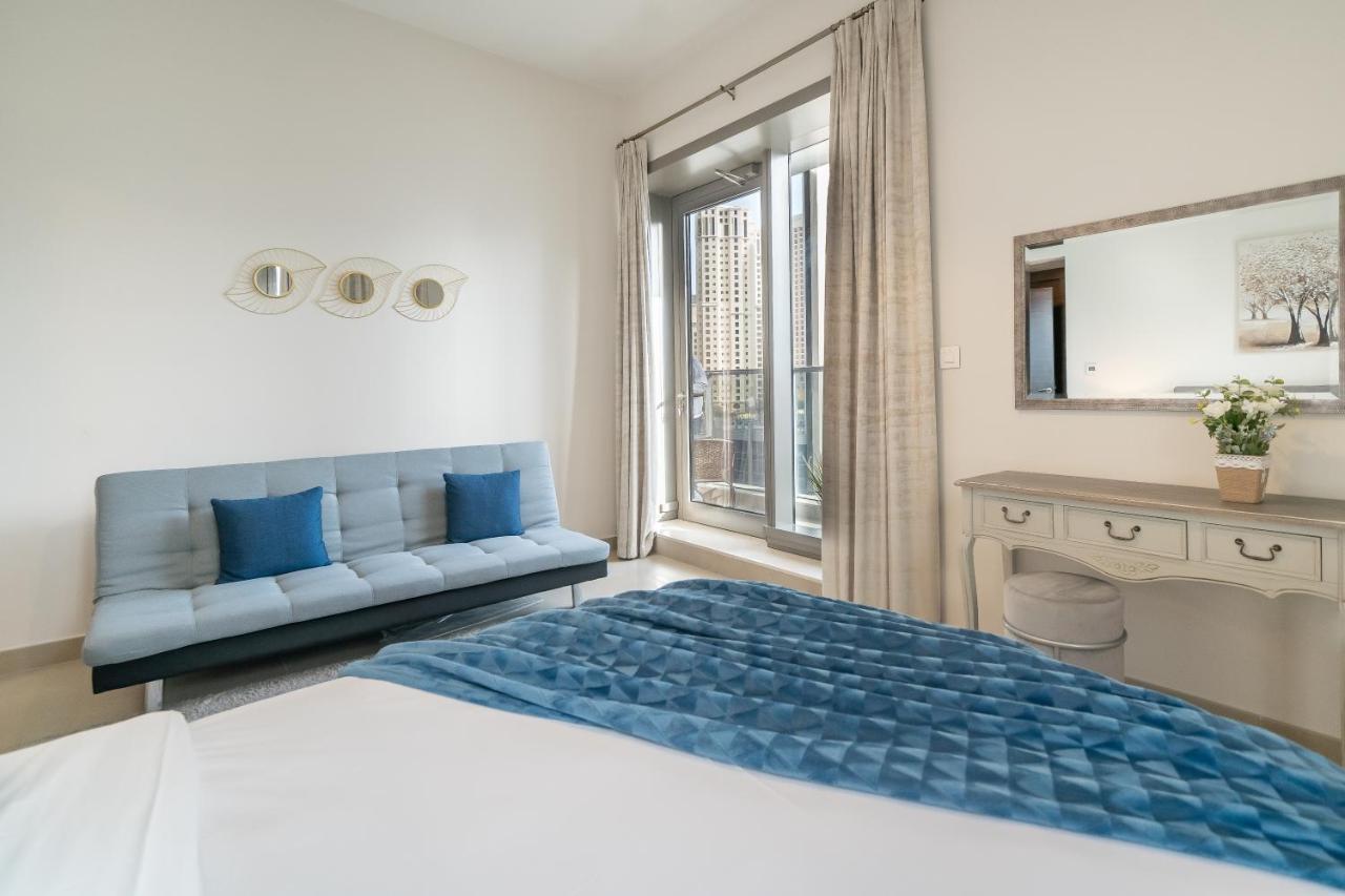Higuests - Spacious For 5 With Spectacular Marina Views