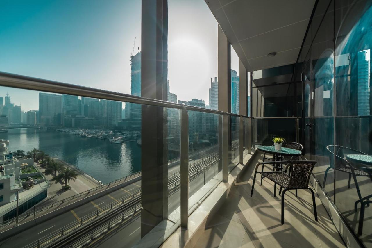Apartment Higuests - Spacious For 5 With Spectacular Marina Views *