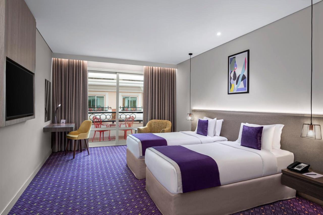 Aparthotel Leva And Suites, Opposite Downtown 4*