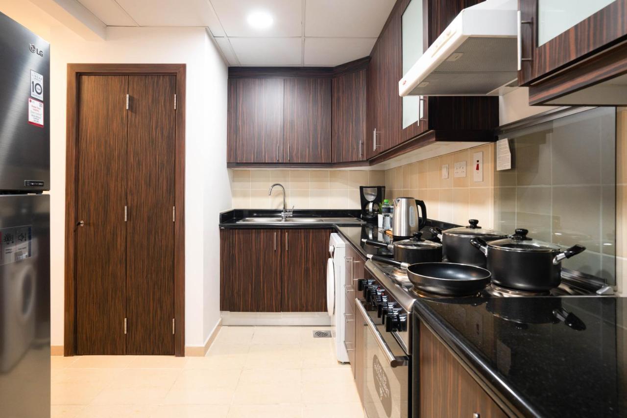 Apartment Livein Homes - Jbr *