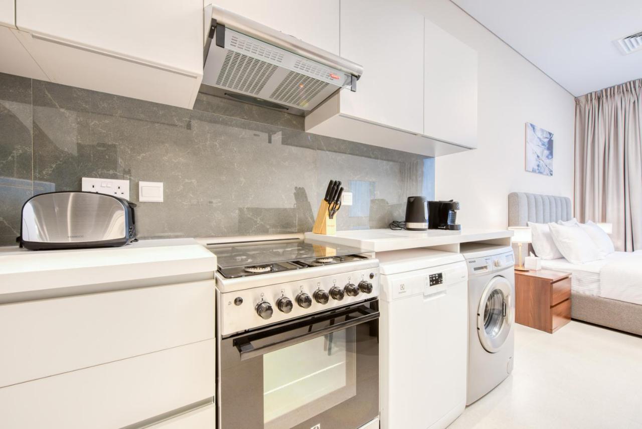 Sol Living - Sol Avenue Apartment
