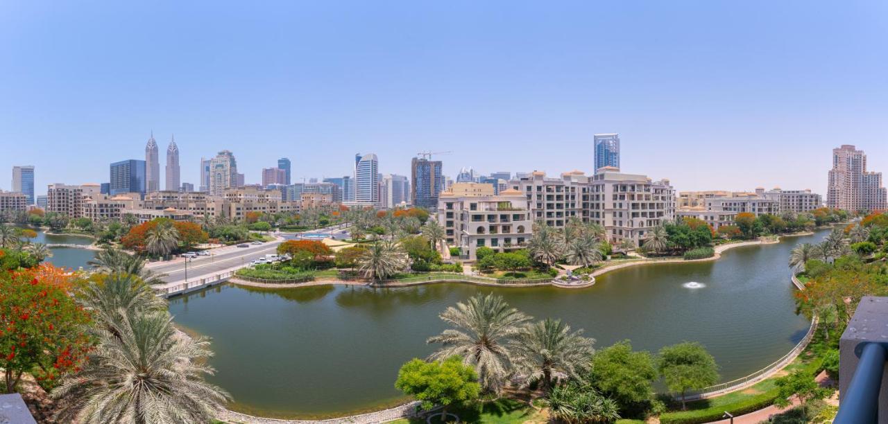 Apartamento Rh - Beautiful Canal View, Sleek & Spacious Studio, Location