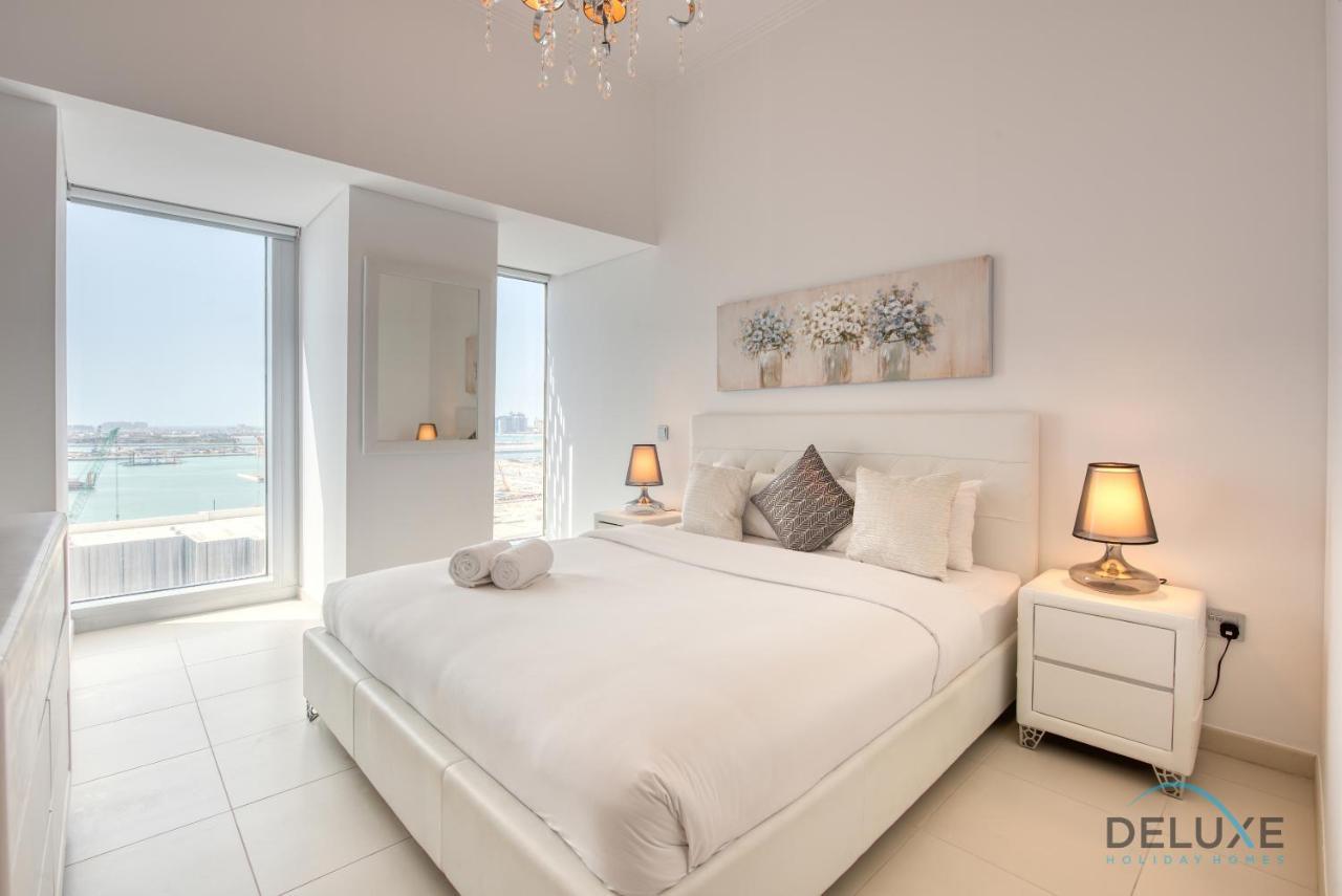 Sea Views 1br In The Heart Of Marina By Deluxe Homes Dubai
