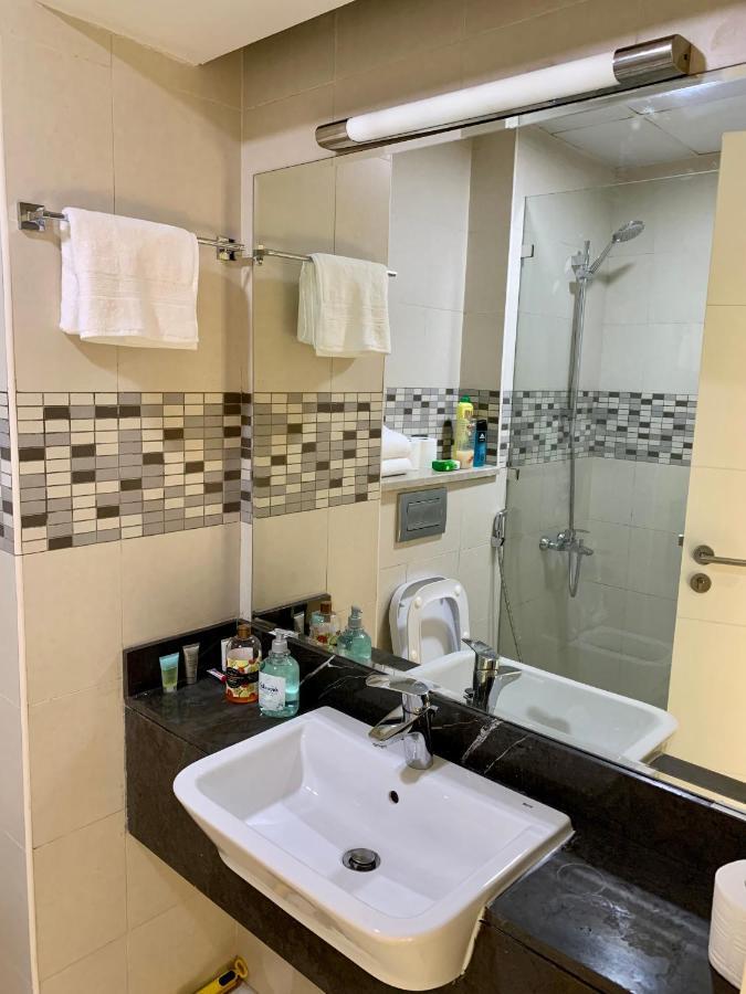 Montrell By Azizi - 5 Mins From The Festival Plaza Mall And 12 Mins From Dubai Marina Dubai