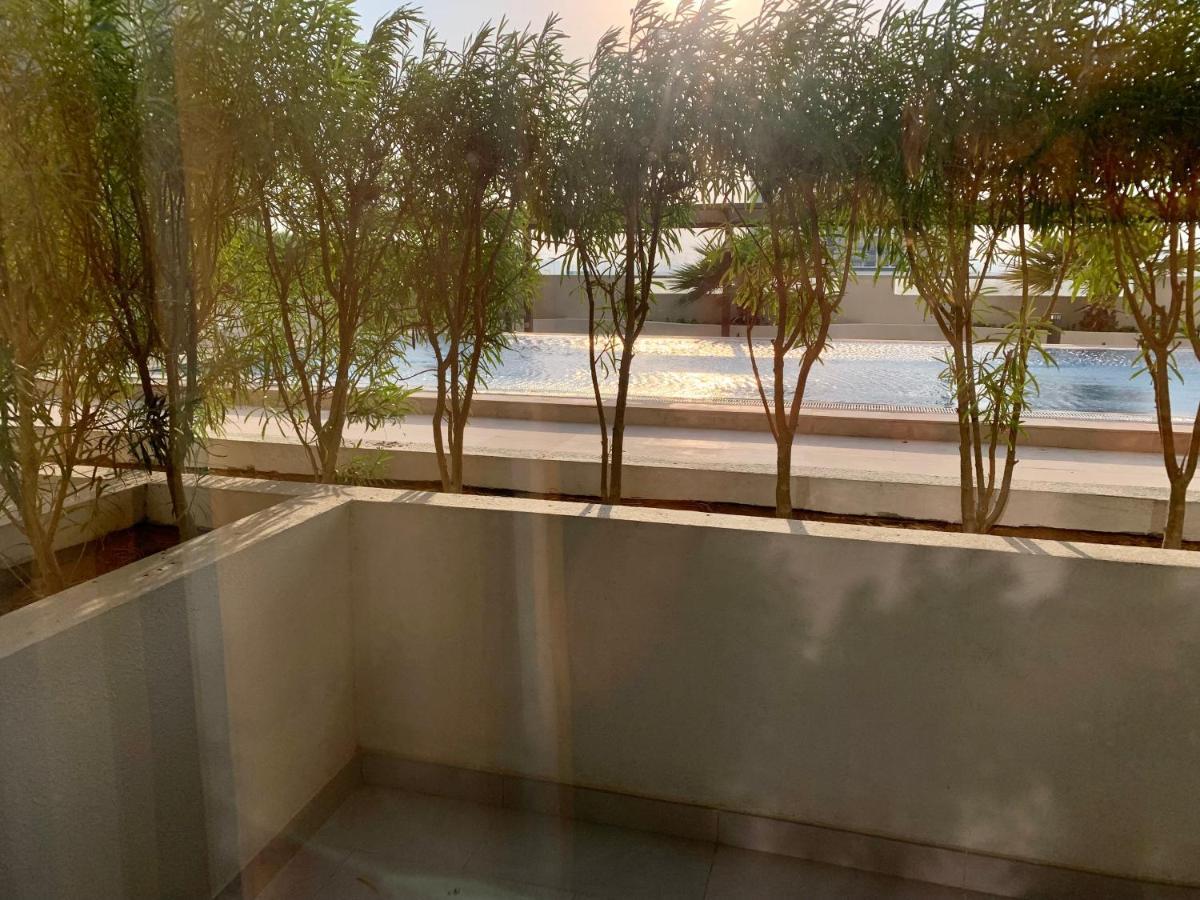 Apartment Montrell By Azizi - 5 Mins From The Festival Plaza Mall And 12 Mins From Dubai Marina *
