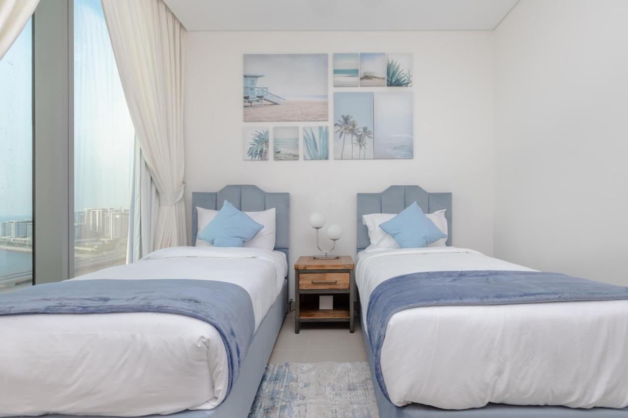 Eden's Homes & - 52-42 Emaar *