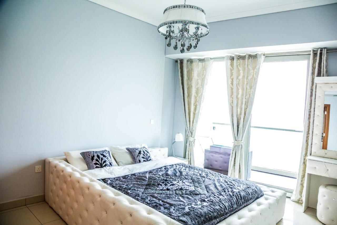 Green Future Holiday Homes - Ocean Heights Marina * Dubai
