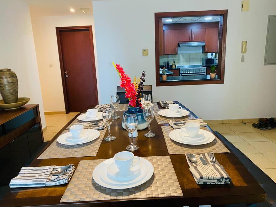 Jovial At Jbr Apartment *