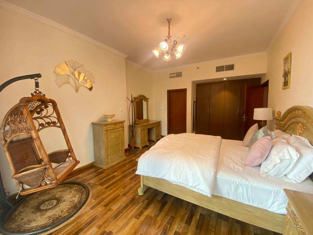 Durrani Homes - Cozy 1br At Nujoom Tower Besides Mall & Burj Khalifa * Dubai