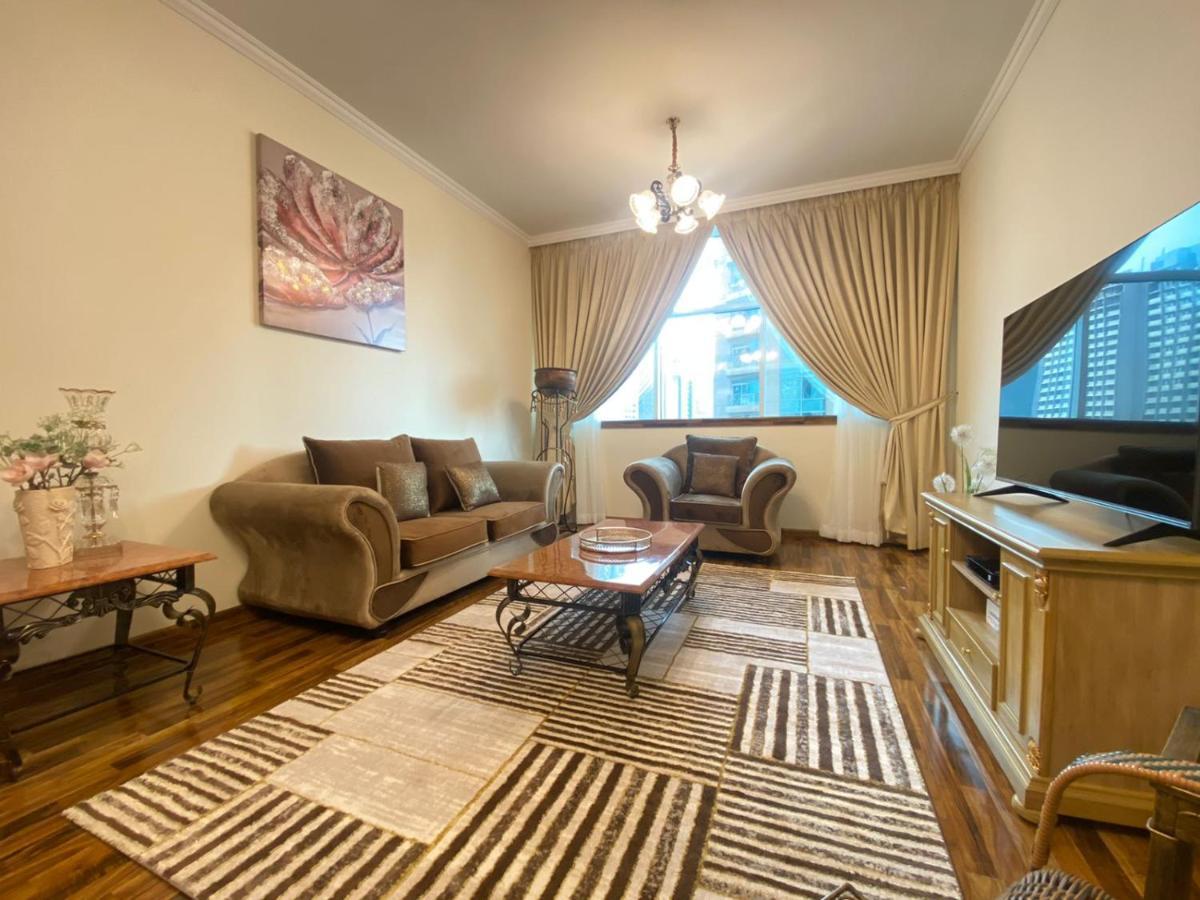 Apartamento Durrani Homes - Cozy 1br At Nujoom Tower Besides Mall & Burj Khalifa