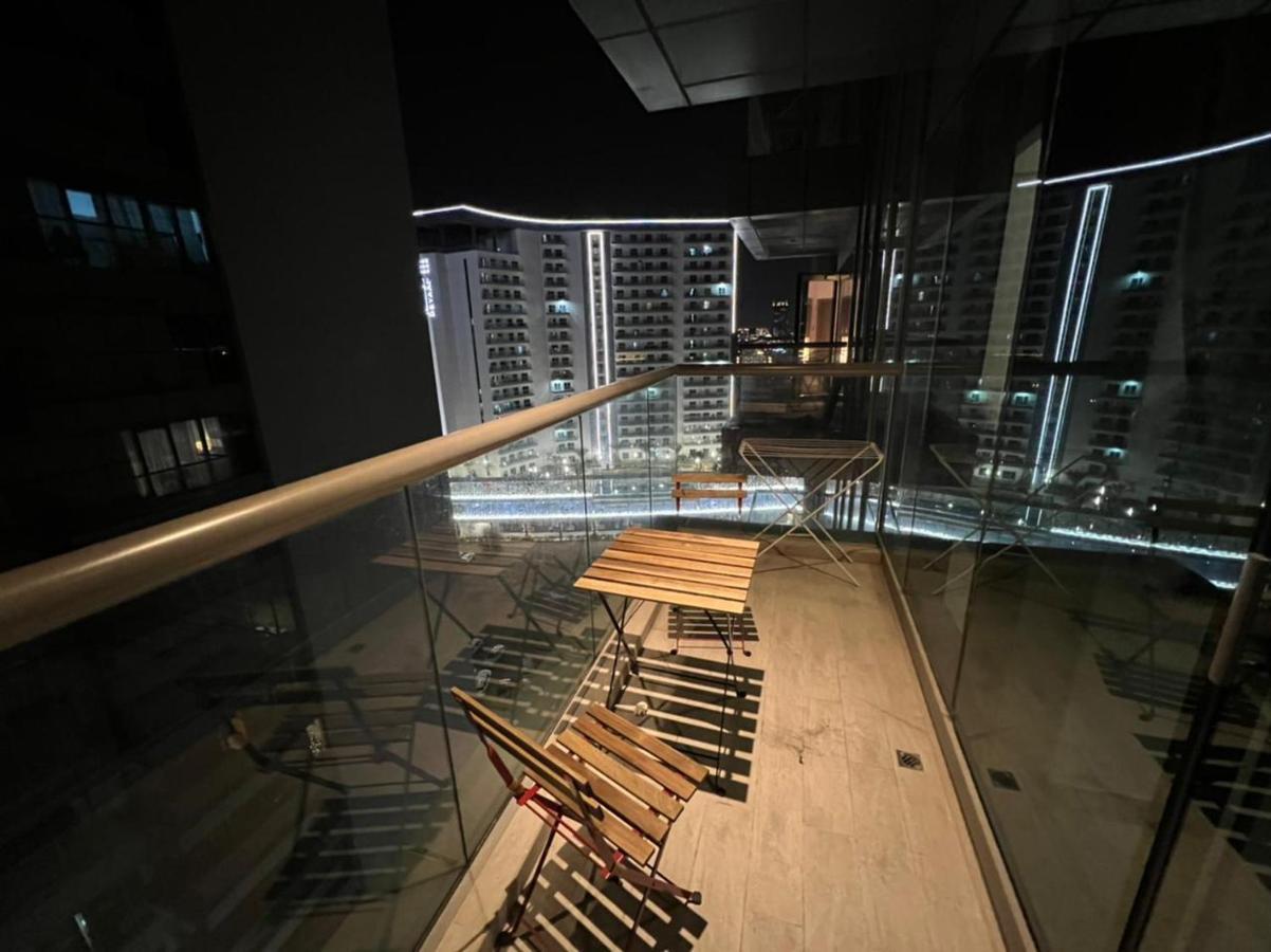Apartamento Deluxe One Bedroom For Rent In Al Barsha South Dubai
