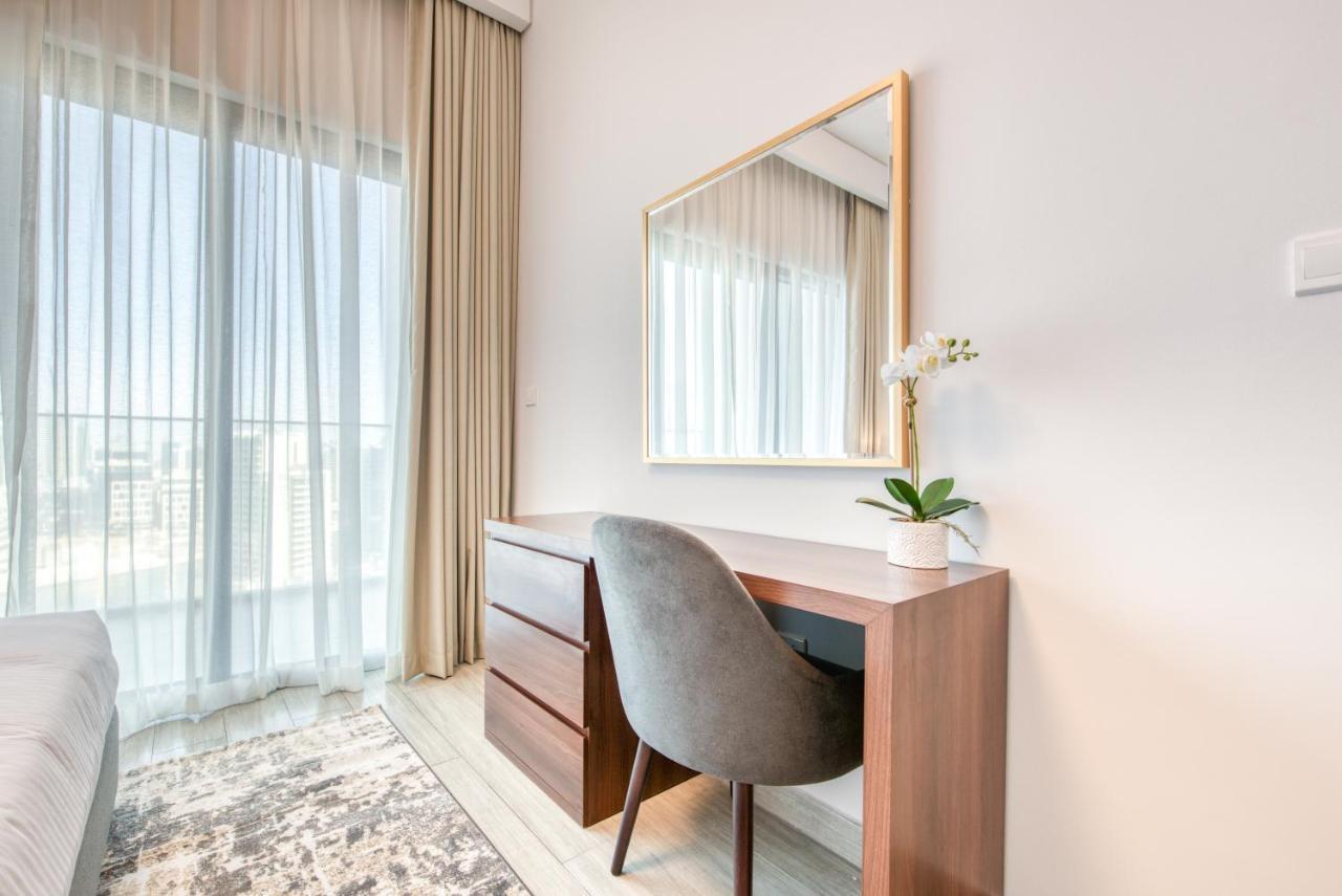 Sol Living - Sol Avenue * Dubai