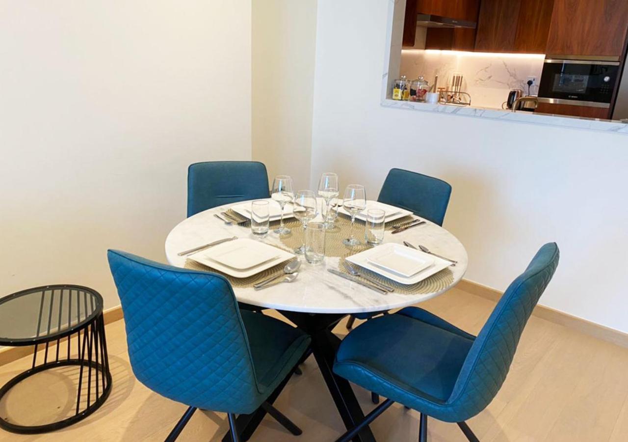 Rh- Modern Comfort & Bright 1br Near Mall, Views Apartment Dubai
