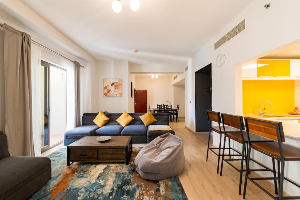 Apartment 2br Vacation With Pool, Gym And Beach Access *