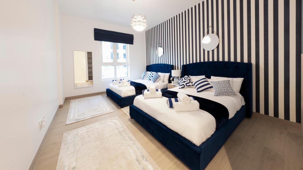 Apartment Ultimate - 4 Beds - La Mer - Sunset Marina View
