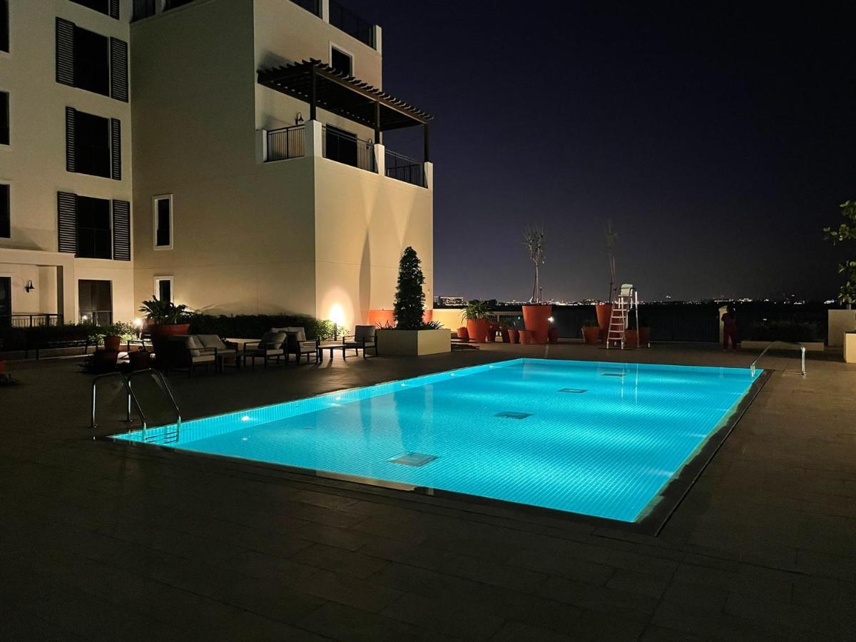Apartment Ultimate - 4 Beds - La Mer - Sunset Marina View