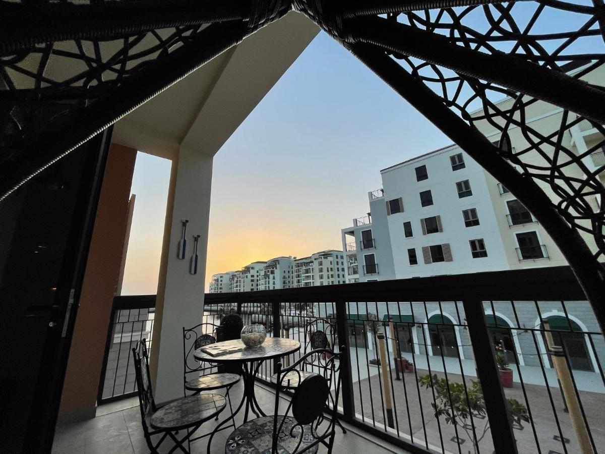 Ultimate - 4 Beds - La Mer - Sunset Marina View Dubai