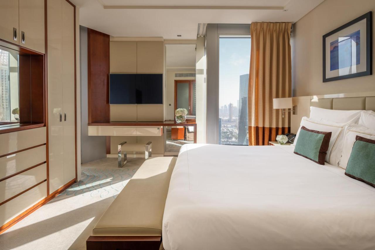 Jumeirah Emirates Towers Hotel Dubai
