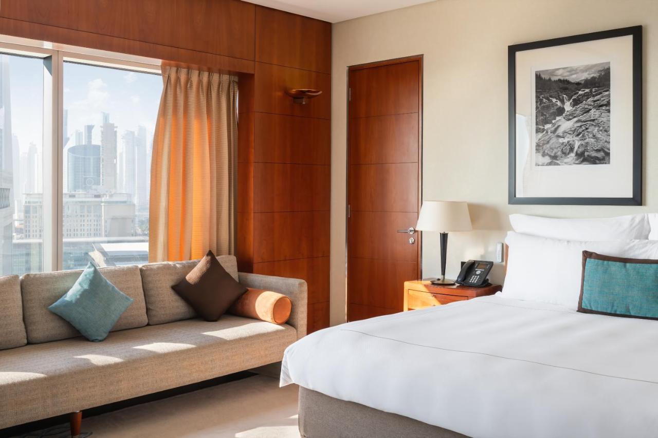 Jumeirah Emirates Towers Dubai