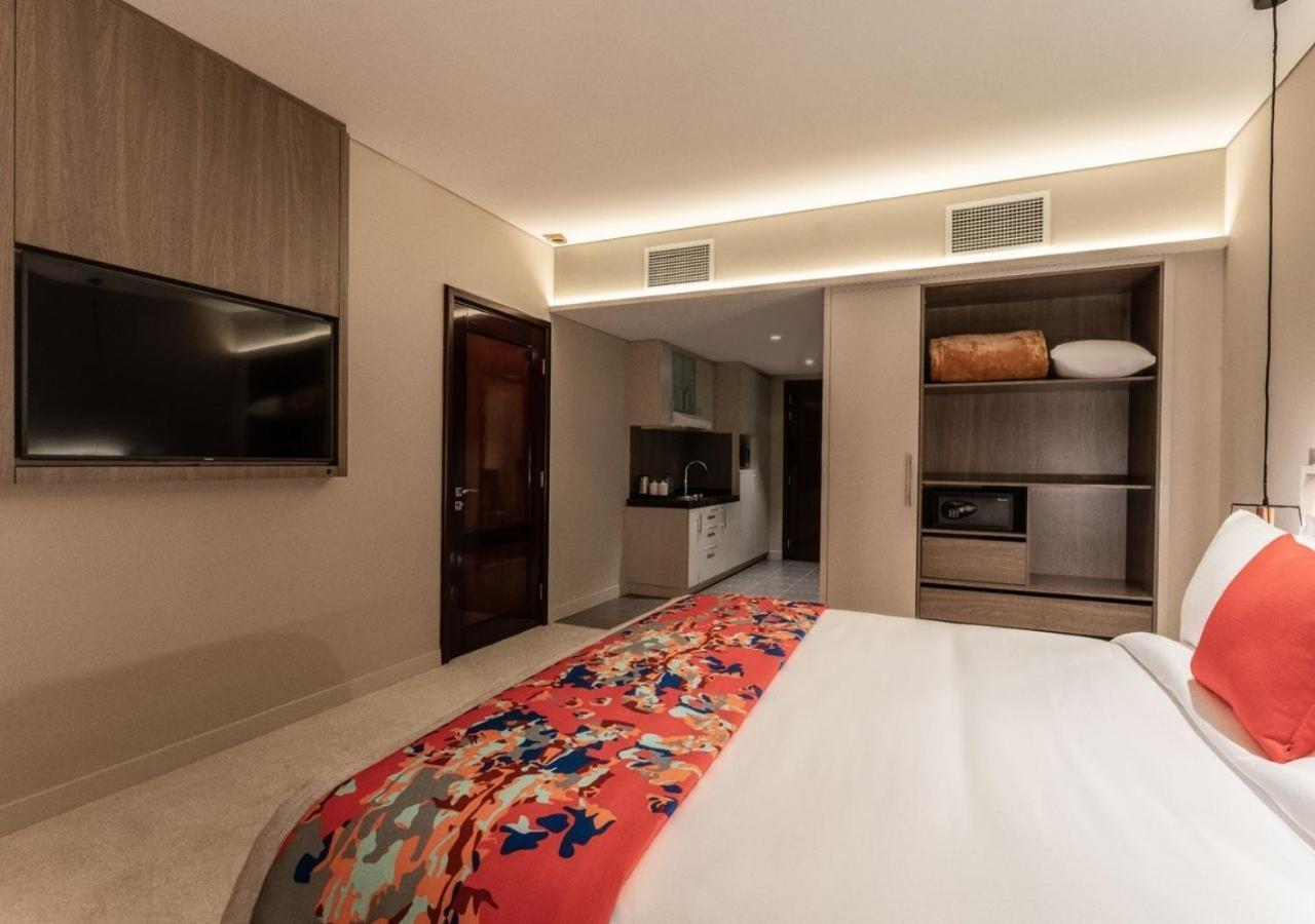 Aparthotel Leva And Suites, Opposite Downtown