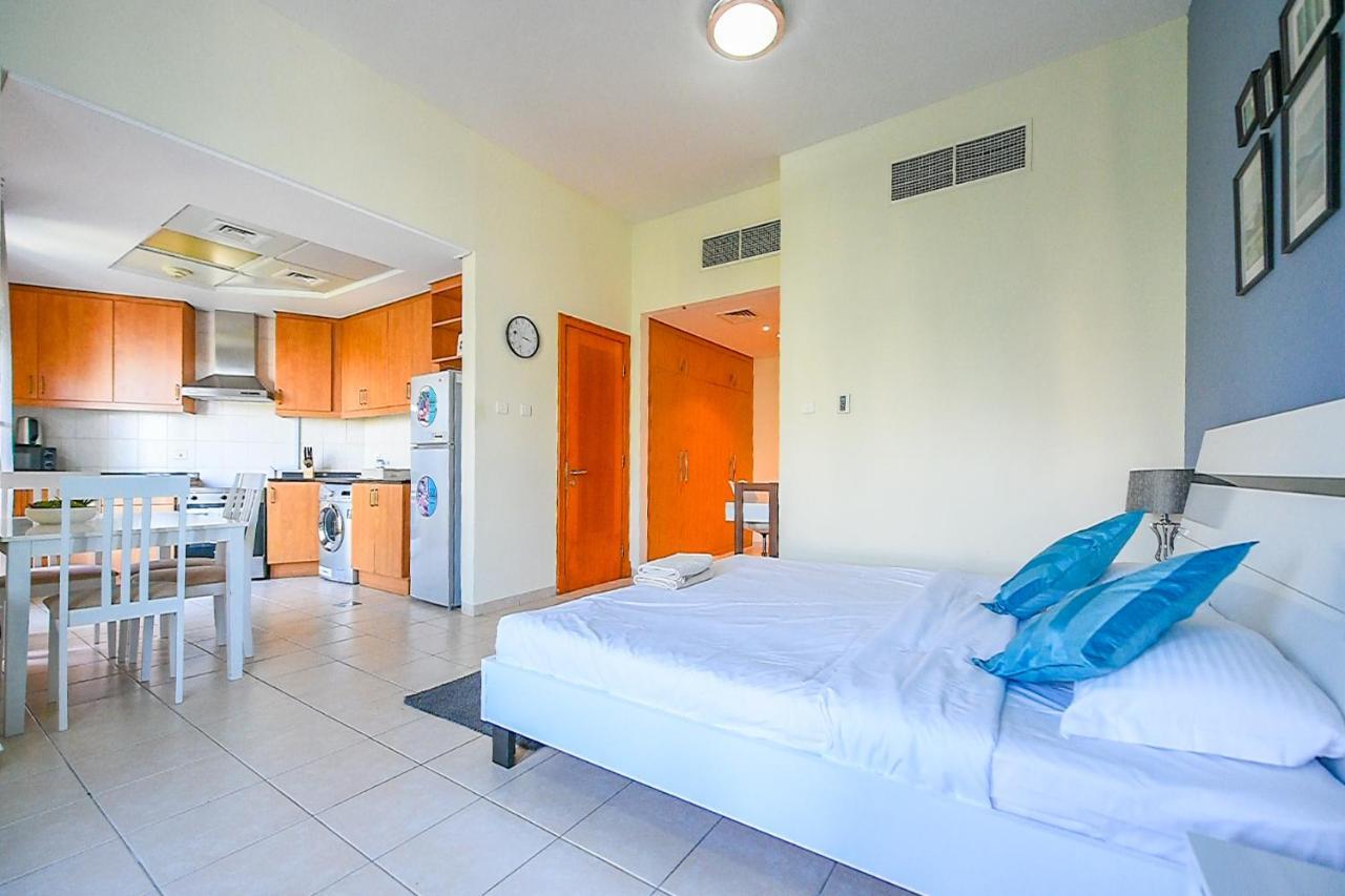 Luxury Escapes - Near Ibn Battuta Mall & Metro - Mog 193 Discovery Gardens Daire Dubai