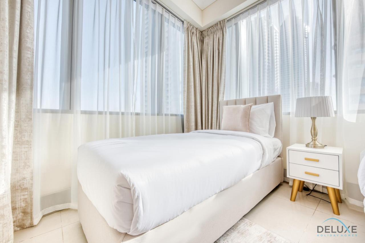 Daire Ornate 2br At Ocean Heights Marina By Deluxe Dubai