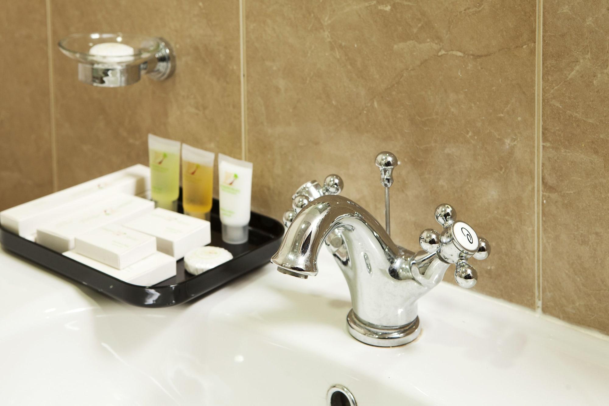 Al Waleed Homes Aparthotel 3*