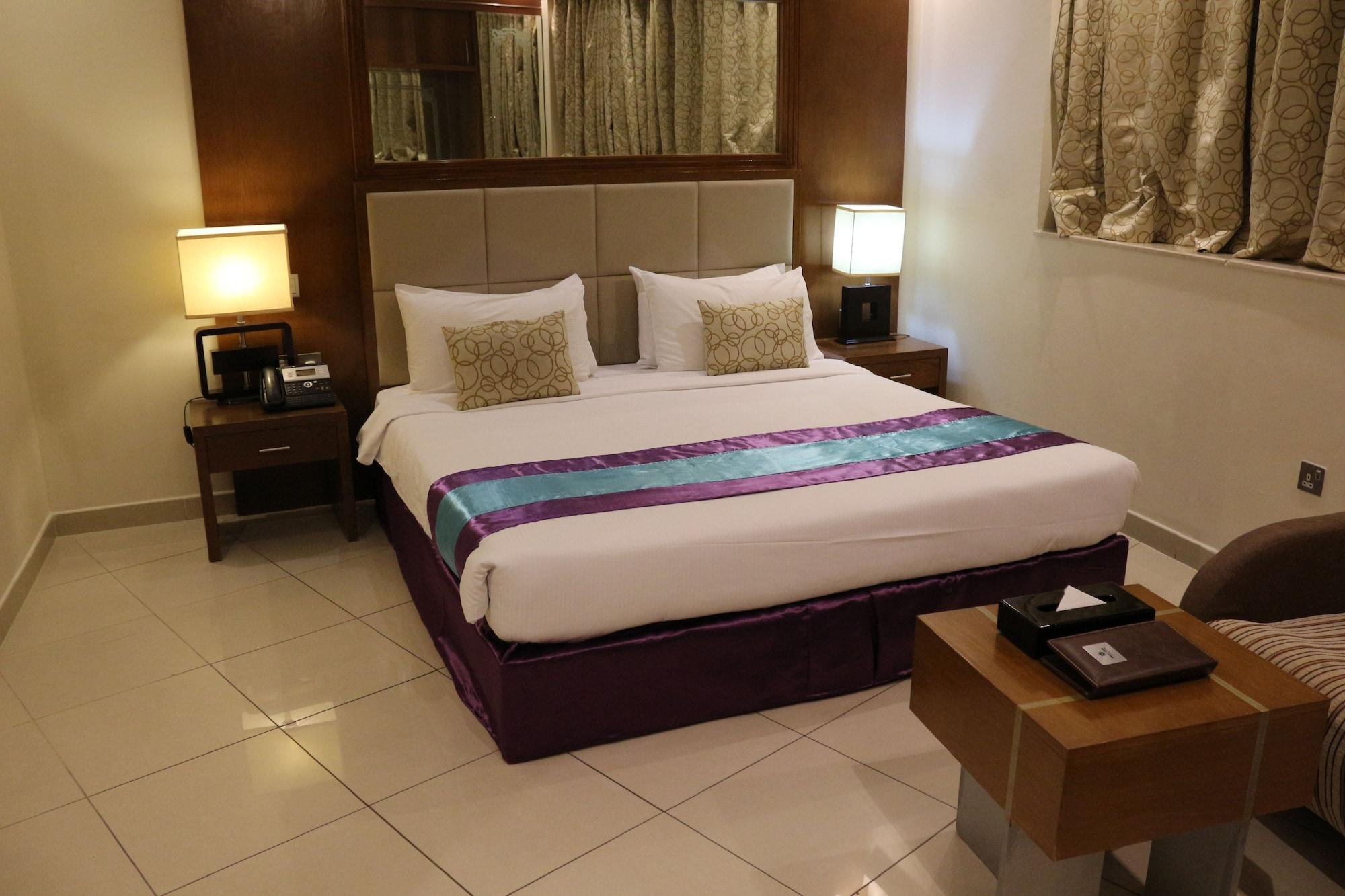 Pearl Executive 4* Dubai