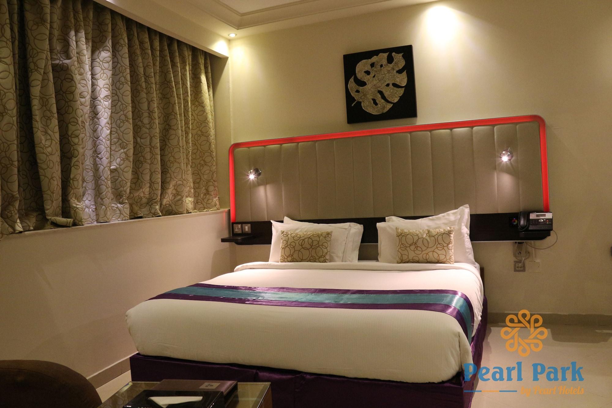 Pearl Executive Aparthotel 4*
