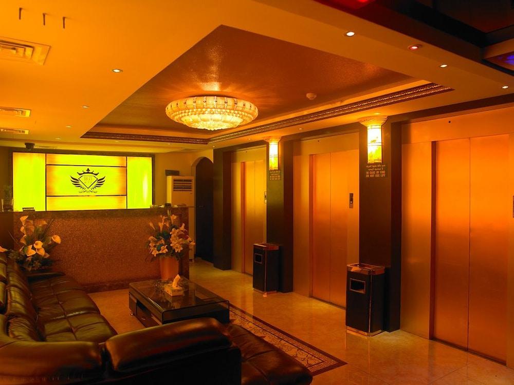 Hotel Phoenicia Grand 2*
