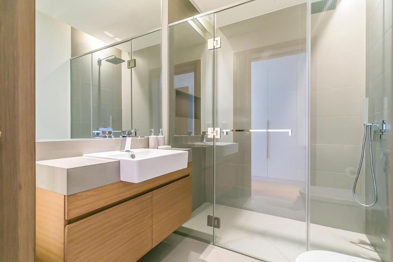 Dhh - Fabulous Stay Premium 3 Beds, City Walk B16 Apartment *