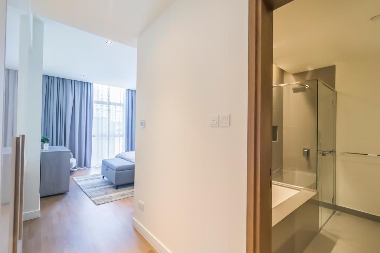 Dhh - Fabulous Stay Premium 3 Beds, City Walk B16 Apartment *