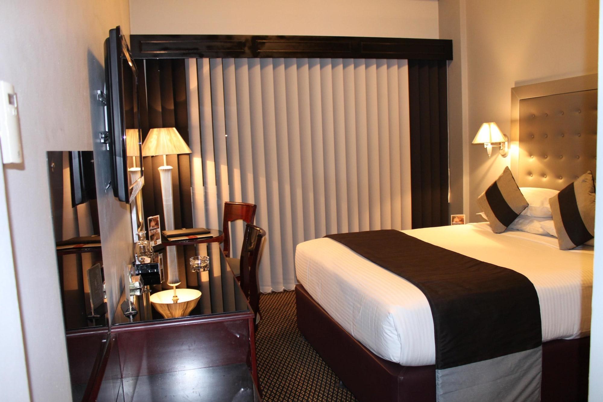 Broadway Otel 3*