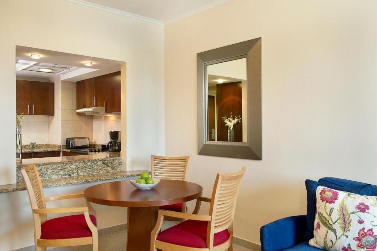 Millennium Lakeview Formerly Copthorne Lakeview 4*