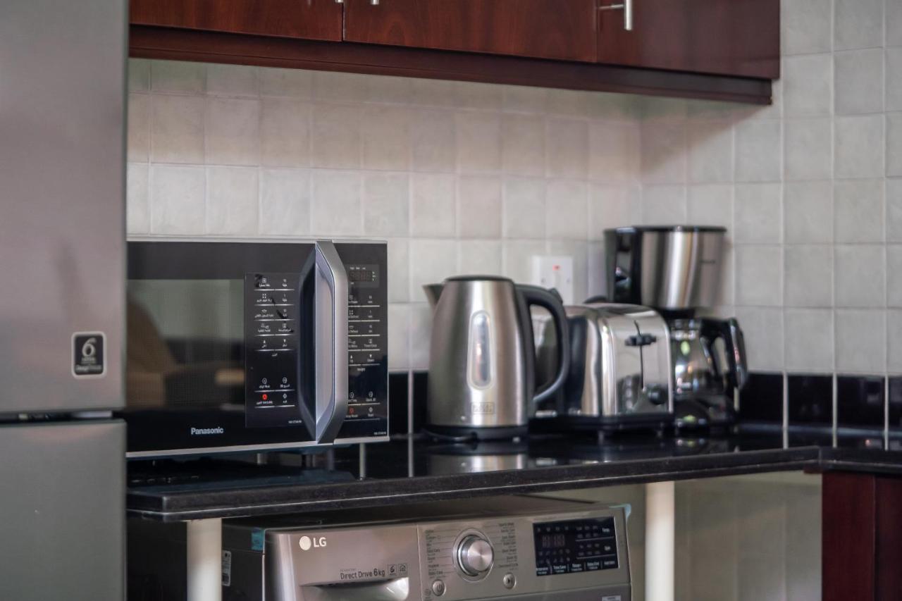 Higuests - Deiras Lucky Find, 5-min To The Airport Daire