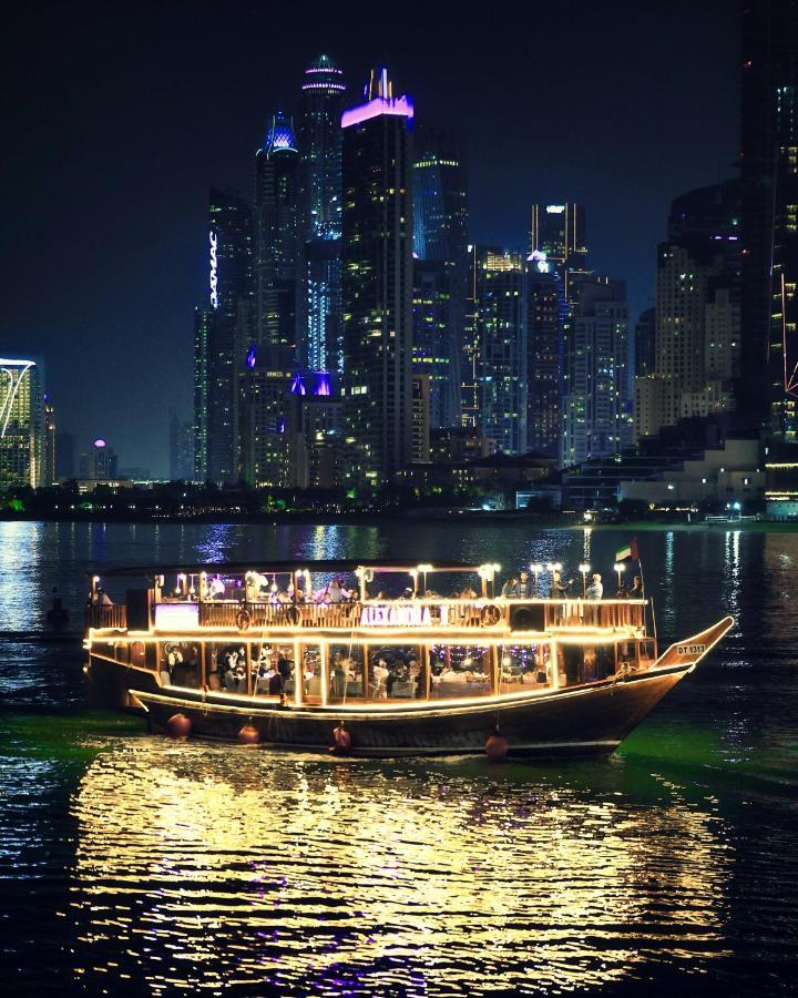 Marina * Dubai