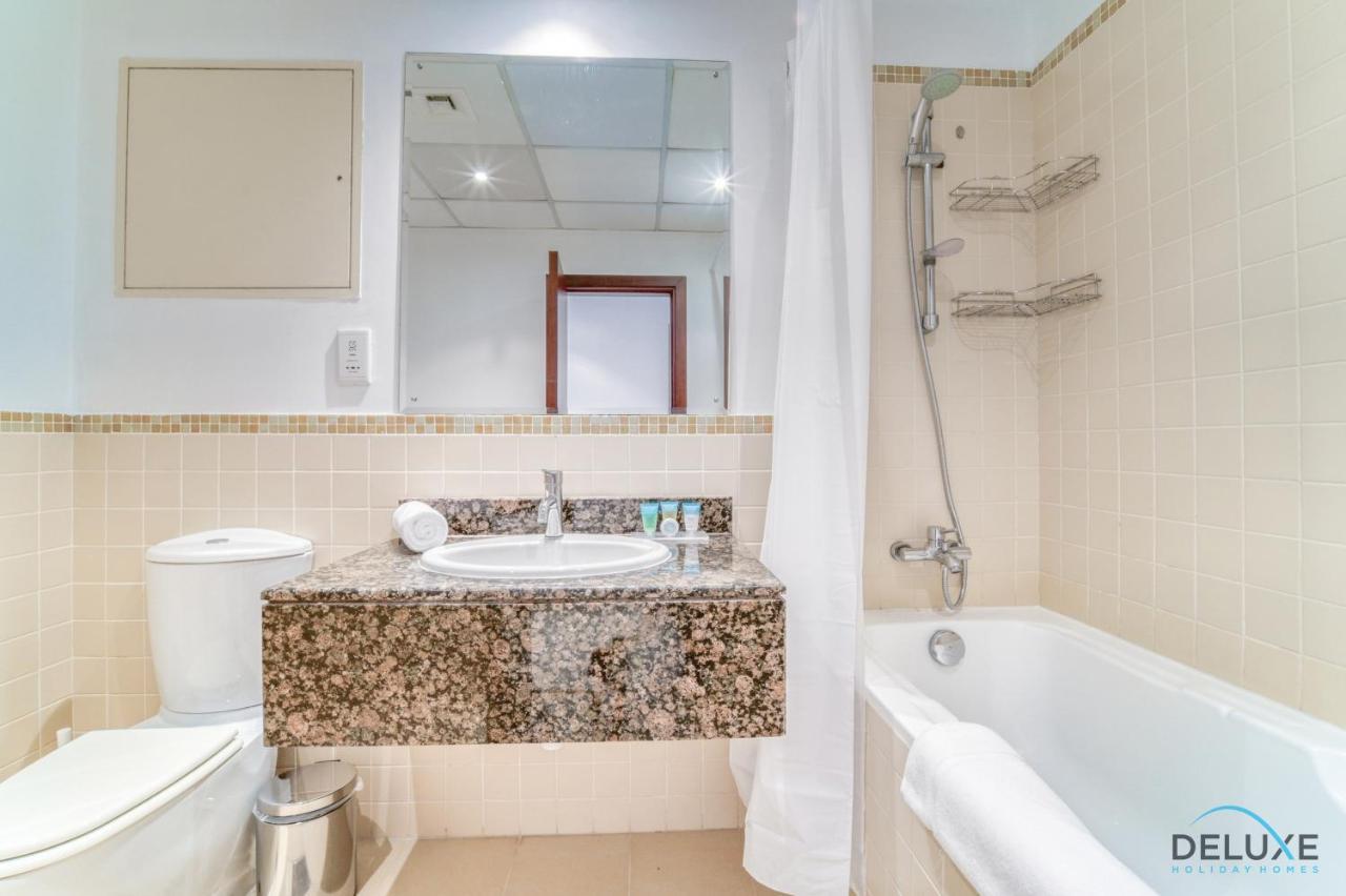 Daire Impeccable 2br At Bahar 2 Jbr By Deluxe Homes