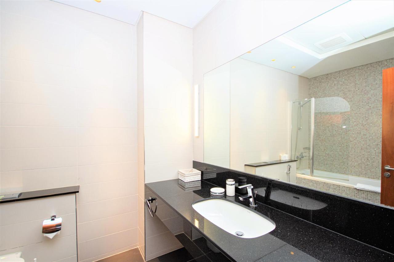 Luxury Dowtown Apt With Stunning Skyline Views Dubai